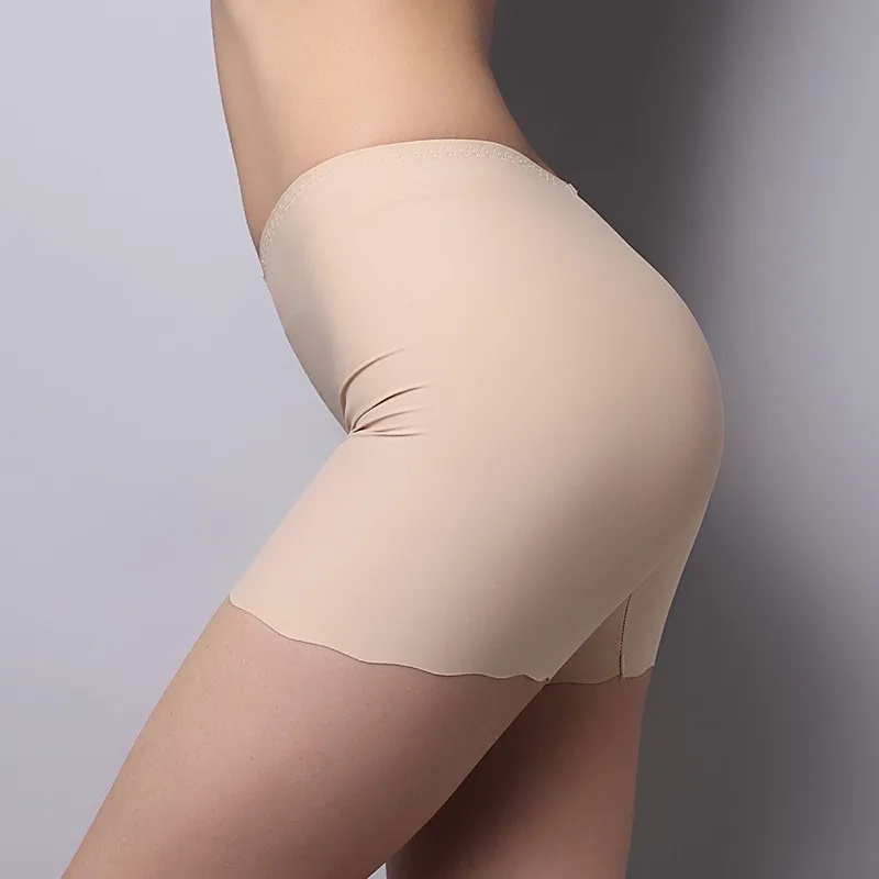 EFINNY Women Seamless Ice Silk Panties Stretch Solid Safety Short Pants High Waist Panties
EFINNY Women Seamless Ice Silk Panties Stretch Solid Safety Short Pants High Waist Panties