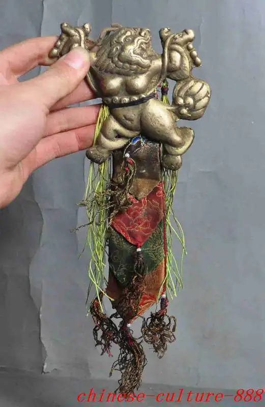 christmas collect tibet silk cloth bronze foo dog lion beast people buddha amulet Pendant halloween
christmas collect tibet silk cloth bronze foo dog lion beast people buddha amulet Pendant halloween