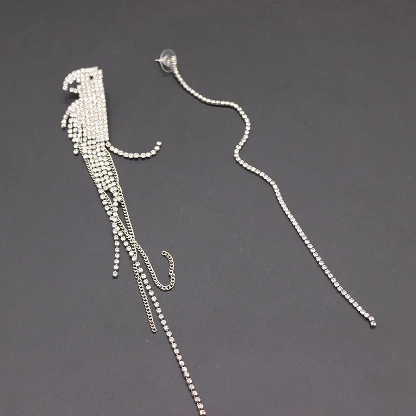 

Asymmetric bird earrings same asymmetrical full drill long fringed parrot earrings female silver pin two wearing earrings 820