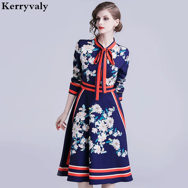 Spring Women Long-sleeved Retro Print Midi Dress Vestidos Casual Mujer 2019 Autumn Goth Party Dress Zomer Jurk Dames Jurken K338
Spring Women Long-sleeved Retro Print Midi Dress Vestidos Casual Mujer 2019 Autumn Goth Party Dress Zomer Jurk Dames Jurken K338