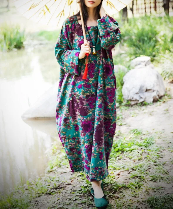 2015 Autumn New Plus Size Women Flowers Cotton Linen Dress Long Sleeve Vintage Loose Floral Printed Robe Gown Vestidos Roupas
2015 Autumn New Plus Size Women Flowers Cotton Linen Dress Long Sleeve Vintage Loose Floral Printed Robe Gown Vestidos Roupas