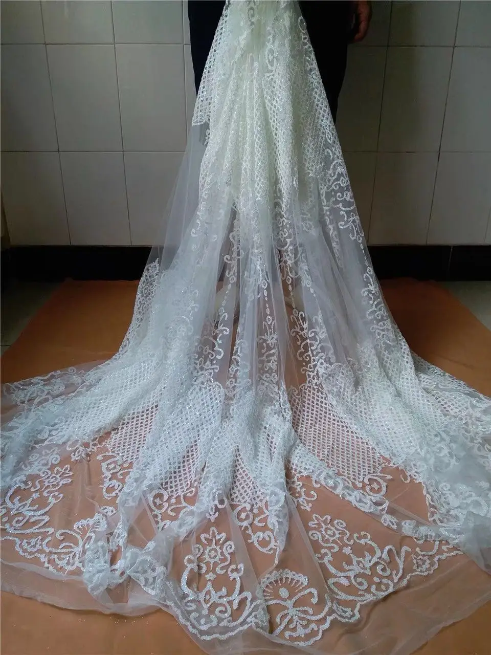 Latest French Nigerian Laces Fabrics High Quality African Laces Fabric Wedding Glued glitter sequins Tulle Lace SUSIA-150-143
Latest French Nigerian Laces Fabrics High Quality African Laces Fabric Wedding Glued glitter sequins Tulle Lace SUSIA-150-143