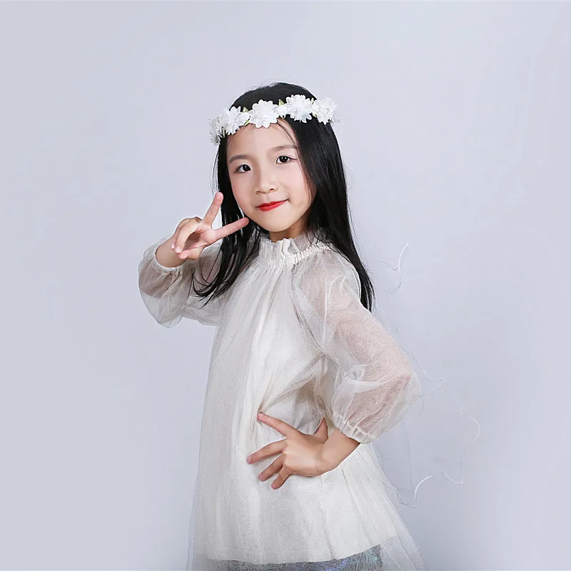 Girls Little Princess Simple and Elegent Wedding Veil Bridal Tulle Veils with Comb and Lace Ribbon Edge White
Girls Little Princess Simple and Elegent Wedding Veil Bridal Tulle Veils with Comb and Lace Ribbon Edge White