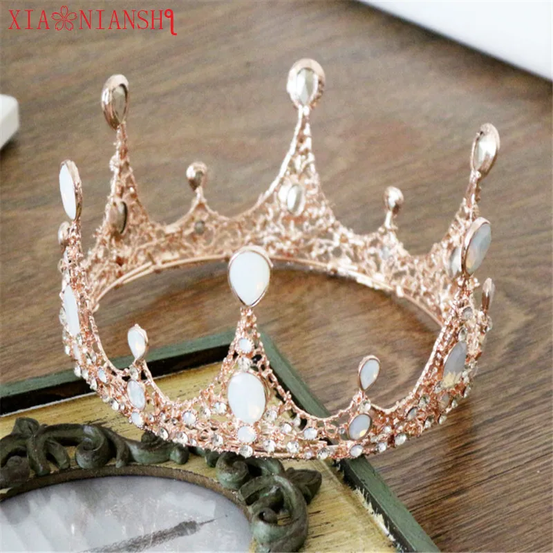 XIAONIANSHI Designs Vintage Gold colour Crystal Tiara Wedding Round Crown Bridal Headdress Accessories Rhinestone Tiaras Crowns
XIAONIANSHI Designs Vintage Gold colour Crystal Tiara Wedding Round Crown Bridal Headdress Accessories Rhinestone Tiaras Crowns