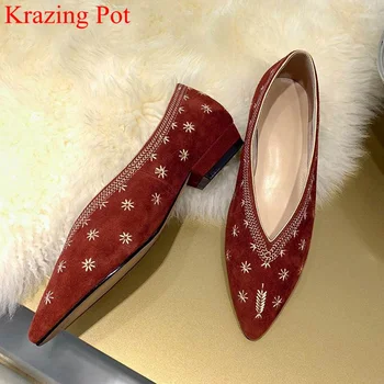 fashion kid suede low heels slip on embroider shallow women pumps pointed toe party comfortable office lady autumn shoes L6f1 
fashion kid suede low heels slip on embroider shallow women pumps pointed toe party comfortable office lady autumn shoes L6f1