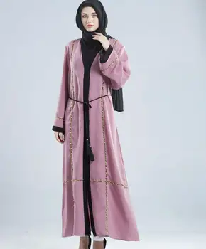 2018 fashion Middle East Dubai Islamic Muslim dress Gold Line Beaded Dress Women Muslim Cardigan Robe a791
2018 fashion Middle East Dubai Islamic Muslim dress Gold Line Beaded Dress Women Muslim Cardigan Robe a791