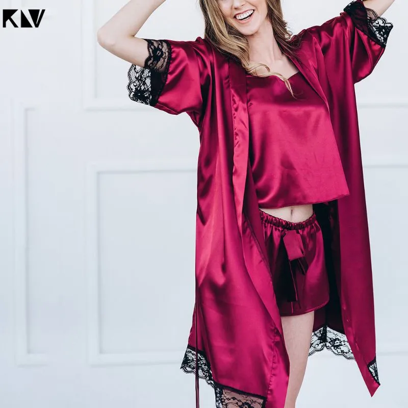 Women Sexy Imitation Silk Half Sleeves Bathrobe Scalloped Lace Trim Open Front Nightgown With G-String Satin Sash Sleepwear Set
Women Sexy Imitation Silk Half Sleeves Bathrobe Scalloped Lace Trim Open Front Nightgown With G-String Satin Sash Sleepwear Set