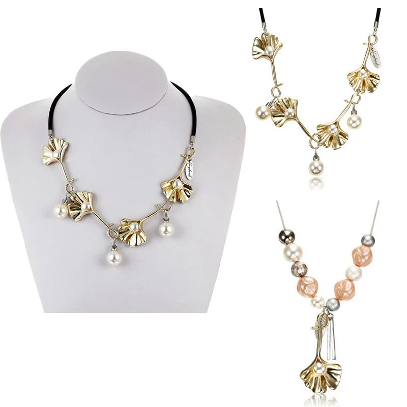 Fashion Exaggerated Metal Ginkgo Leaf Tassel Pendant Necklace Boho Elegance Resin Pearl Sweater Chain Kolye Women Jewelry Bijoux 
Fashion Exaggerated Metal Ginkgo Leaf Tassel Pendant Necklace Boho Elegance Resin Pearl Sweater Chain Kolye Women Jewelry Bijoux