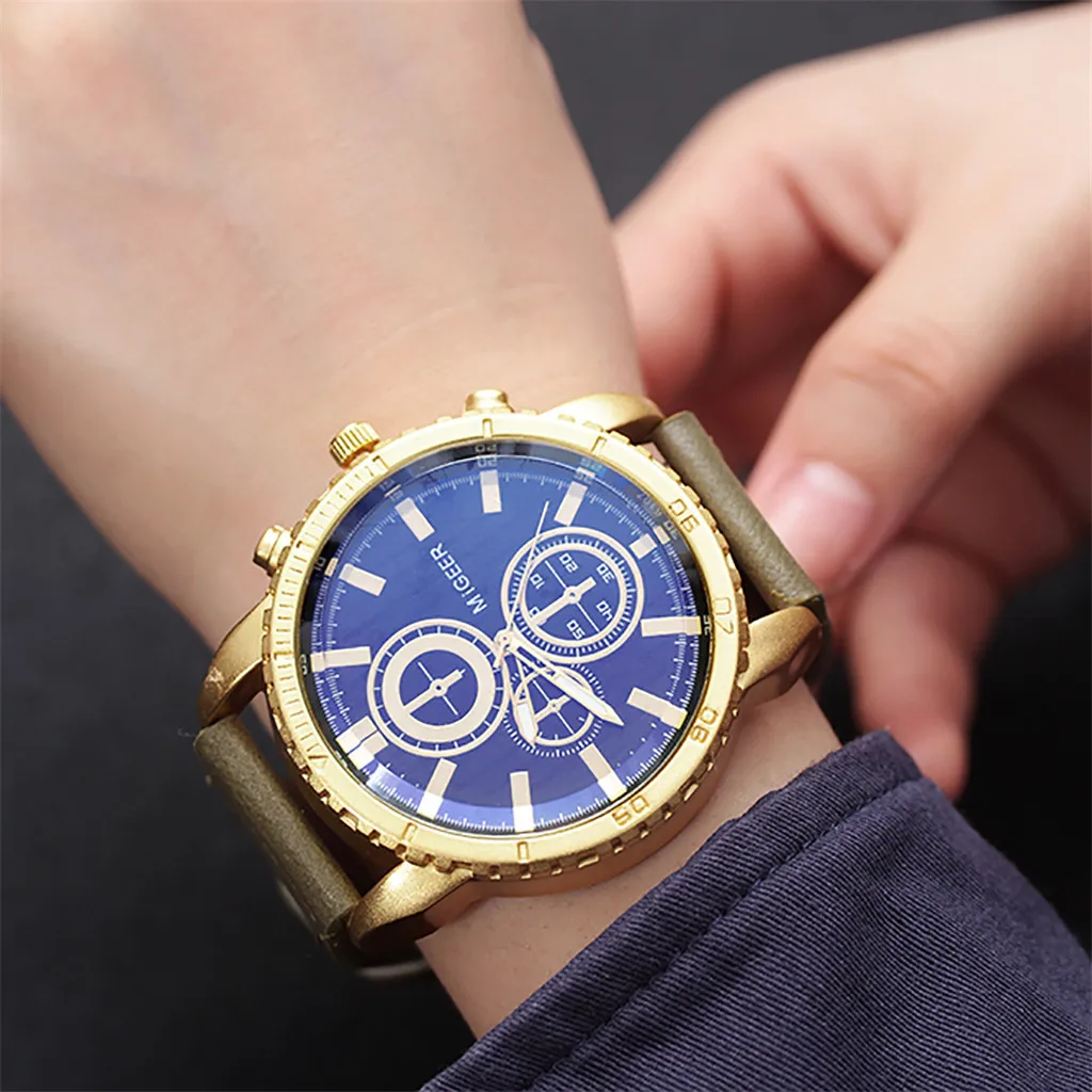 Classics Man's Sport Watch Fashion Retro Design Watch Man's Watch Leather Band Quartz Watch Luxury gifts relogio masculino Q4
Classics Man's Sport Watch Fashion Retro Design Watch Man's Watch Leather Band Quartz Watch Luxury gifts relogio masculino Q4