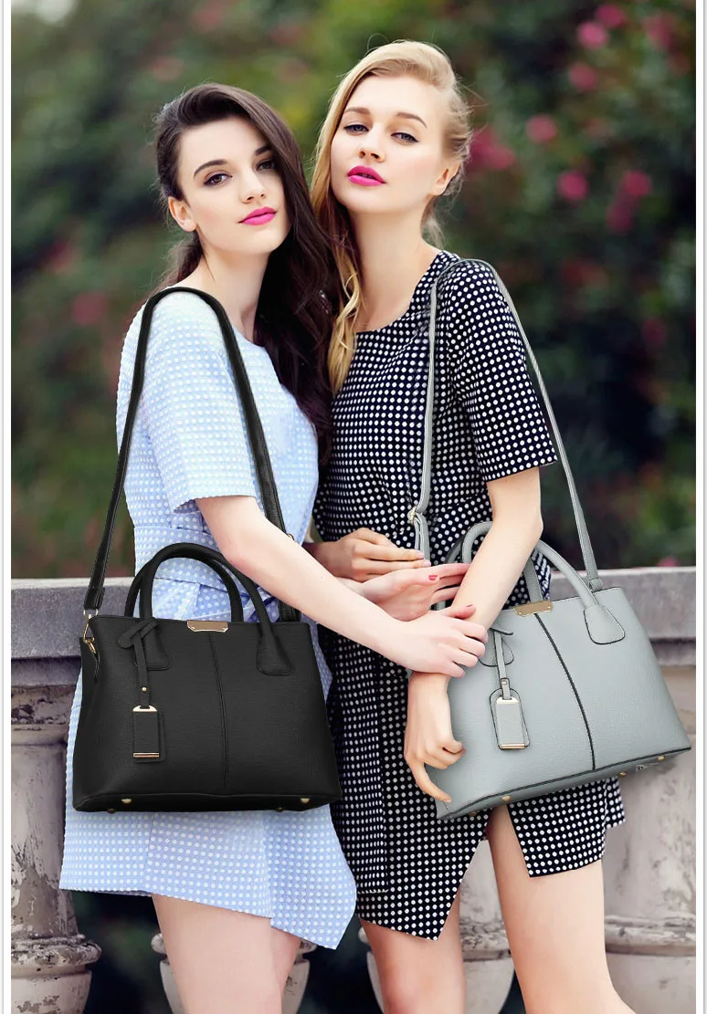 2883984815_942206262