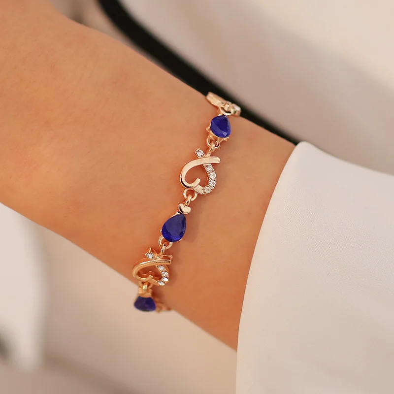New Silver Plated Alloy Bracelet Bangle Hearts Gold Color Snake Chain Women Charm Bracelet Lobster Clasp Fashion Jewelry Gift
New Silver Plated Alloy Bracelet Bangle Hearts Gold Color Snake Chain Women Charm Bracelet Lobster Clasp Fashion Jewelry Gift