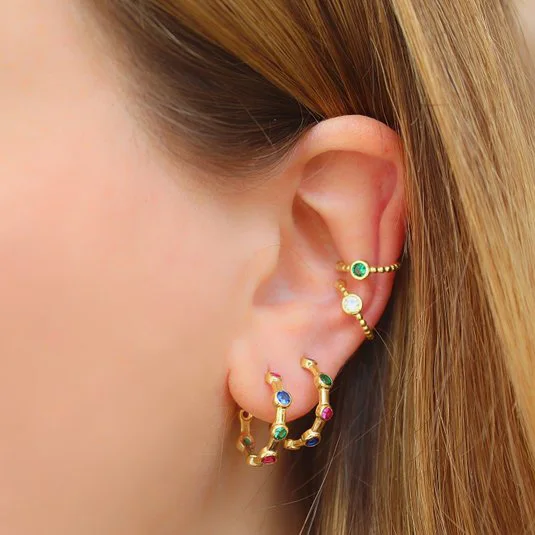 Hot Sale 4 Colors Clip On Earrings For Women Crystal Ear Cuff Jewelry Fake Piercing gold color Ear Clips red\blue\green CZ Gift
Hot Sale 4 Colors Clip On Earrings For Women Crystal Ear Cuff Jewelry Fake Piercing gold color Ear Clips red\blue\green CZ Gift