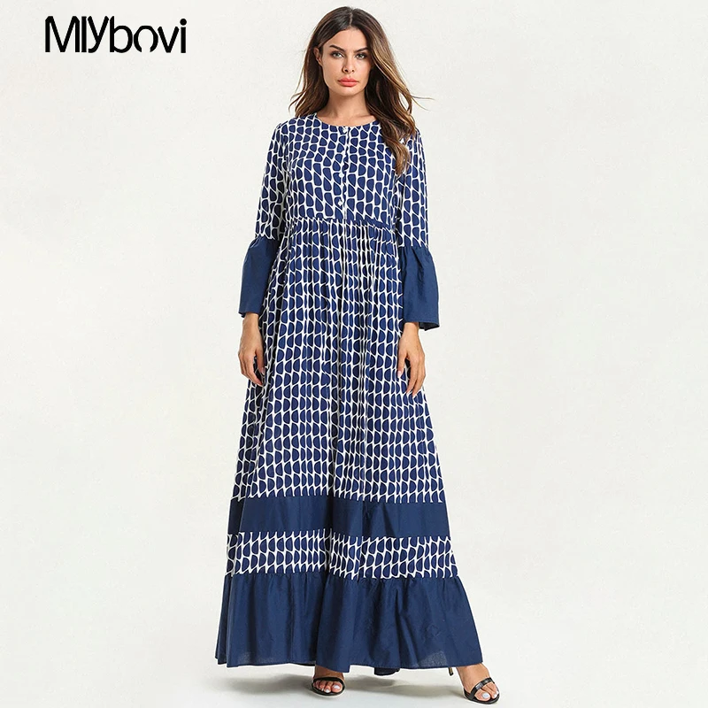 Muslim women robes Fashion floral abaya Patchwork long sleeve round neck Musulmane Kaftan Dubai Clothing Abayas For Women Robe
Muslim women robes Fashion floral abaya Patchwork long sleeve round neck Musulmane Kaftan Dubai Clothing Abayas For Women Robe
