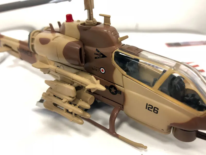 AH-1W SuperCobra Helicopter (19)