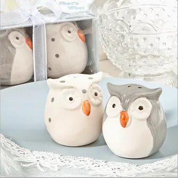 100pcs 50pair ceramic owl couple Salt love lover and Pepper Shakers wedding party gift favor
100pcs 50pair ceramic owl couple Salt love lover and Pepper Shakers wedding party gift favor