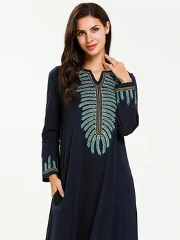 Spring Summer Embroidery Indie Folk Long Dress Dubai Kaftan Dresses Muslim Women Dress Casual Islamic Clothing 7715
Spring Summer Embroidery Indie Folk Long Dress Dubai Kaftan Dresses Muslim Women Dress Casual Islamic Clothing 7715