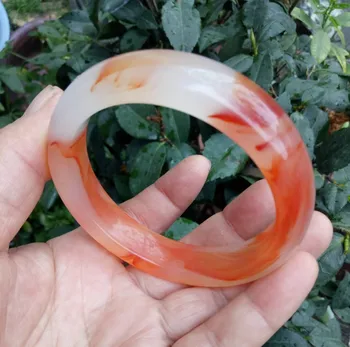 Ice type emerald color quartz rock jade bracelet genuine violet bracelet female jade bracelet
Ice type emerald color quartz rock jade bracelet genuine violet bracelet female jade bracelet