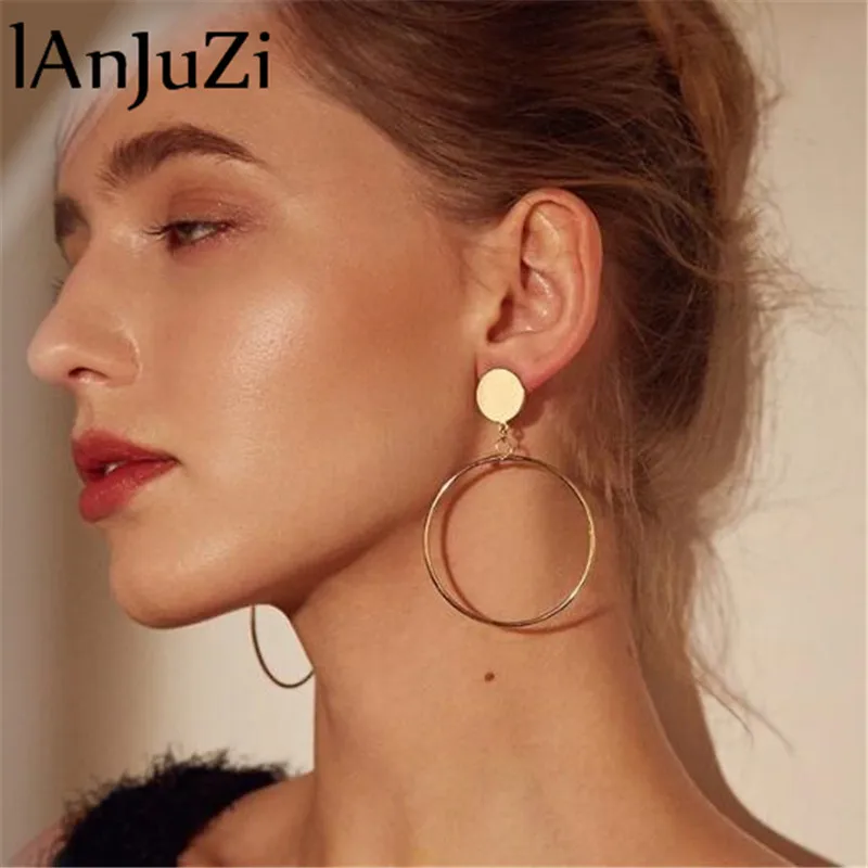Trendy Gold Sliver Color Punk Geometric Big Round Circle Earrings For Women Fashion Large Hollow Alloy Drop Earrings Jewelry
Trendy Gold Sliver Color Punk Geometric Big Round Circle Earrings For Women Fashion Large Hollow Alloy Drop Earrings Jewelry