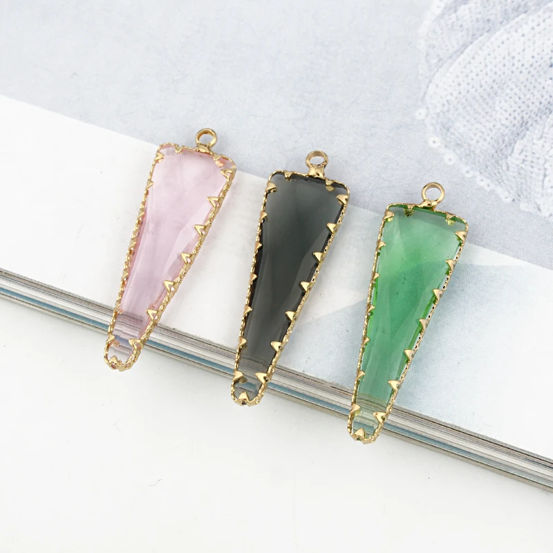 1pc Triangle Clear Crystal Dangle Earring Charms Pendant Findings Exquisite Geometric Bracelet Necklace Jewelry Accessory C176
1pc Triangle Clear Crystal Dangle Earring Charms Pendant Findings Exquisite Geometric Bracelet Necklace Jewelry Accessory C176