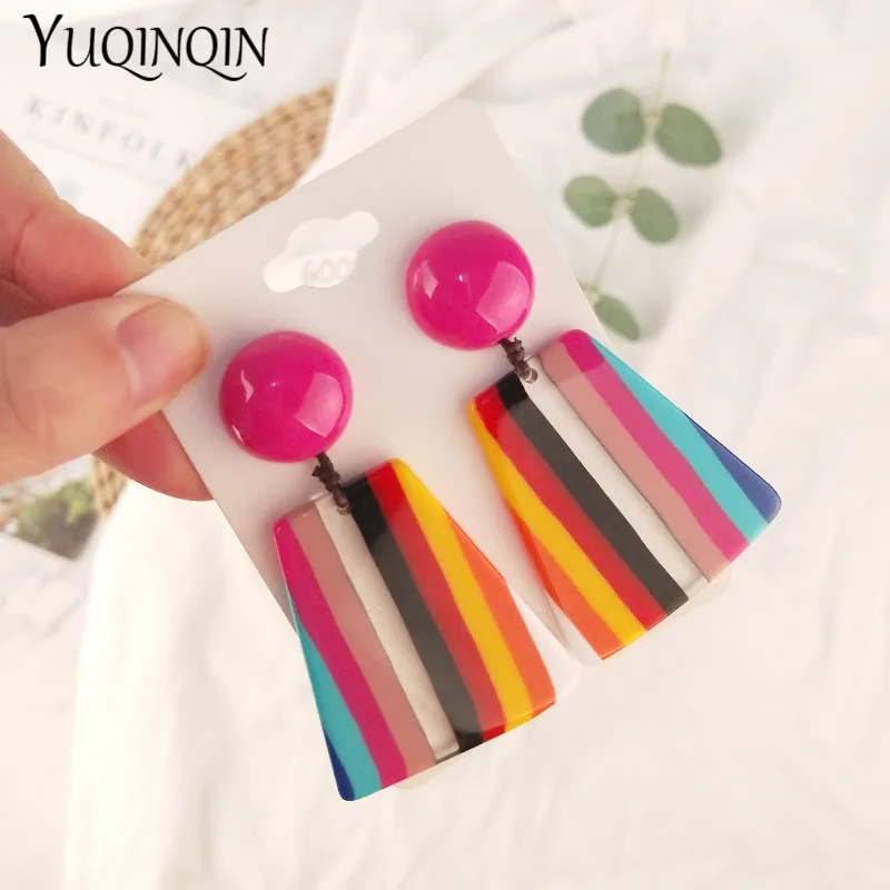 Vintage Fashion Resin Long Big Drop Earrings for Women Geometric Stripe Acrylic Dangle Earring For Girls Elegant Jewelry Brincos
Vintage Fashion Resin Long Big Drop Earrings for Women Geometric Stripe Acrylic Dangle Earring For Girls Elegant Jewelry Brincos