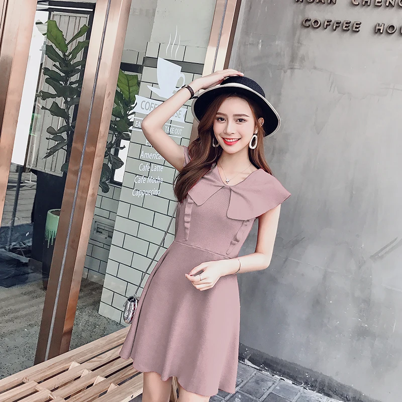 2018 New Summer Women dress Knitting High Waist Aristocratic Wind Fungus And Dresses Red Black Pale Pinkish Grey 8019
2018 New Summer Women dress Knitting High Waist Aristocratic Wind Fungus And Dresses Red Black Pale Pinkish Grey 8019