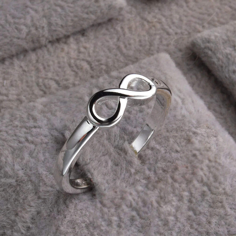 Unisex Simple Stylish New Luxury Metal Simple 8 Word Shape Rings Women silver plated Fashion Accessories Rings
Unisex Simple Stylish New Luxury Metal Simple 8 Word Shape Rings Women silver plated Fashion Accessories Rings
