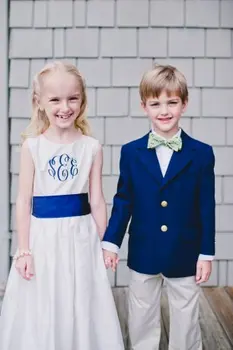 2020 New Arrival Boy Suits Blazer With Pants Handsome Cute Kids Wedding Party Tuxedos Dark Blue Jacket (Jacket+Pants+Bow Tie )
2020 New Arrival Boy Suits Blazer With Pants Handsome Cute Kids Wedding Party Tuxedos Dark Blue Jacket (Jacket+Pants+Bow Tie )