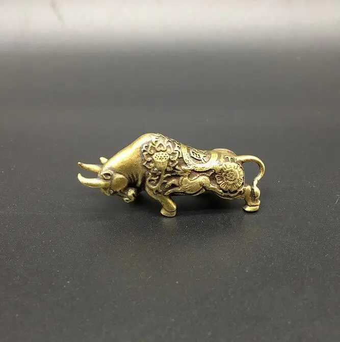 Copper Statue Collectable Chinese Brass Carved Animal Zodiac Cattle Exquisite Small Statues
Copper Statue Collectable Chinese Brass Carved Animal Zodiac Cattle Exquisite Small Statues