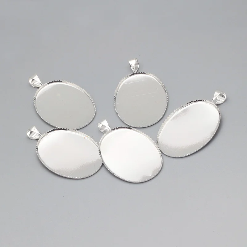 18*25mm Oval Pendant Cabochon Settings Silver Plated Metal Copper Jewelry Tray Pendant Blanks 30pcs 6558
18*25mm Oval Pendant Cabochon Settings Silver Plated Metal Copper Jewelry Tray Pendant Blanks 30pcs 6558