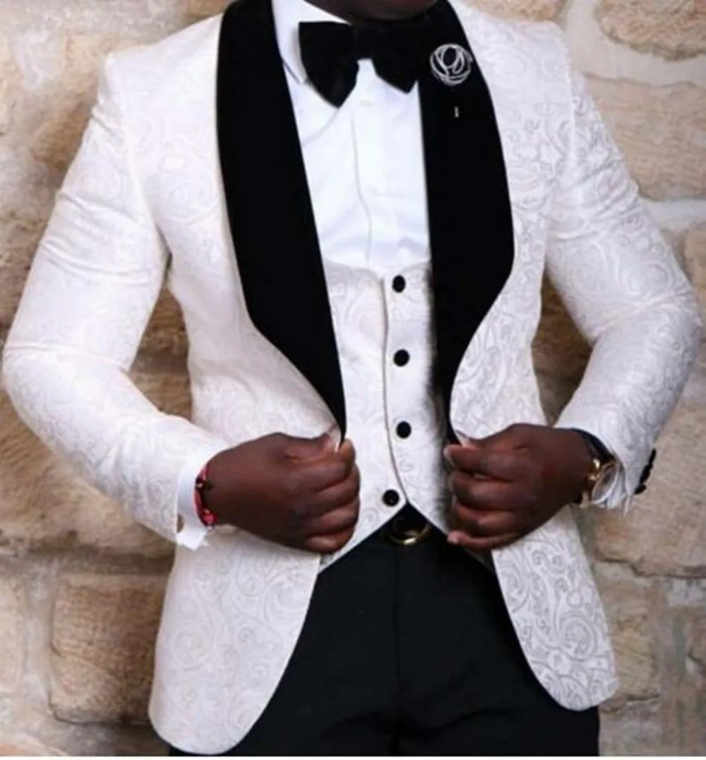 2017 Brand New Groomsmen Shawl Lapel Groom Tuxedos Red/White/Black Men Suits Wedding Best Man Blazer (Jacket+Pants+Tie+Vest)
2017 Brand New Groomsmen Shawl Lapel Groom Tuxedos Red/White/Black Men Suits Wedding Best Man Blazer (Jacket+Pants+Tie+Vest)