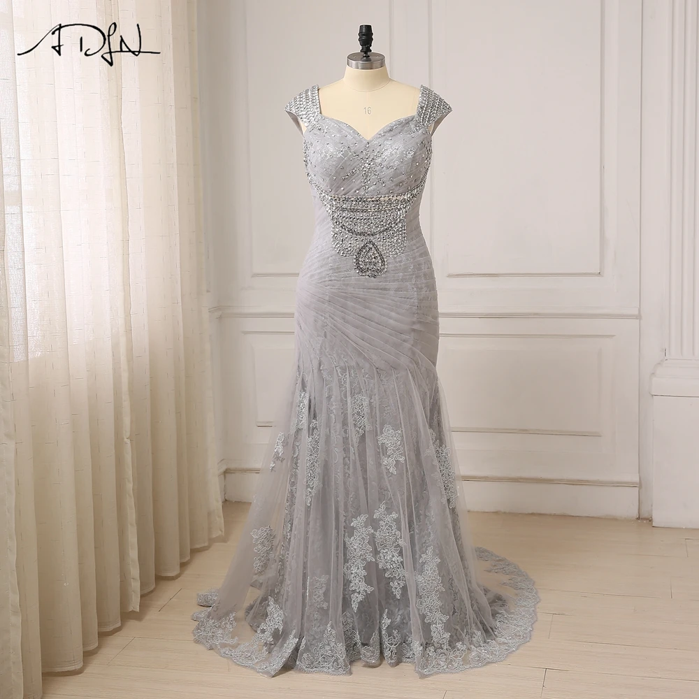 ADLN New Sparkly Vestido de Festa Evening Gowns 2017 Elegant Sexy Cap Sleeve Beaded Crystals Mermaid Evening Dress Plus Size
ADLN New Sparkly Vestido de Festa Evening Gowns 2017 Elegant Sexy Cap Sleeve Beaded Crystals Mermaid Evening Dress Plus Size
