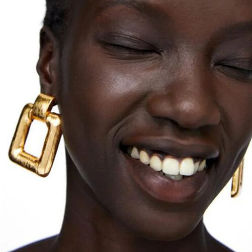 2019 Fashion Women Minimalist INS Celebrity Cold-winded Metal Earrings Drawing Metal Geometric Earrings Fashion Show Jewelry
2019 Fashion Women Minimalist INS Celebrity Cold-winded Metal Earrings Drawing Metal Geometric Earrings Fashion Show Jewelry