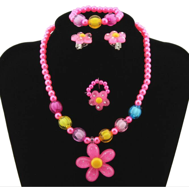 1=4pcs Sun Flower Kids Baby Girl's Imitation Pearls Beaded Necklace Bracelet Rings Earrings Jewelry Set Children's Day Gift
1=4pcs Sun Flower Kids Baby Girl's Imitation Pearls Beaded Necklace Bracelet Rings Earrings Jewelry Set Children's Day Gift