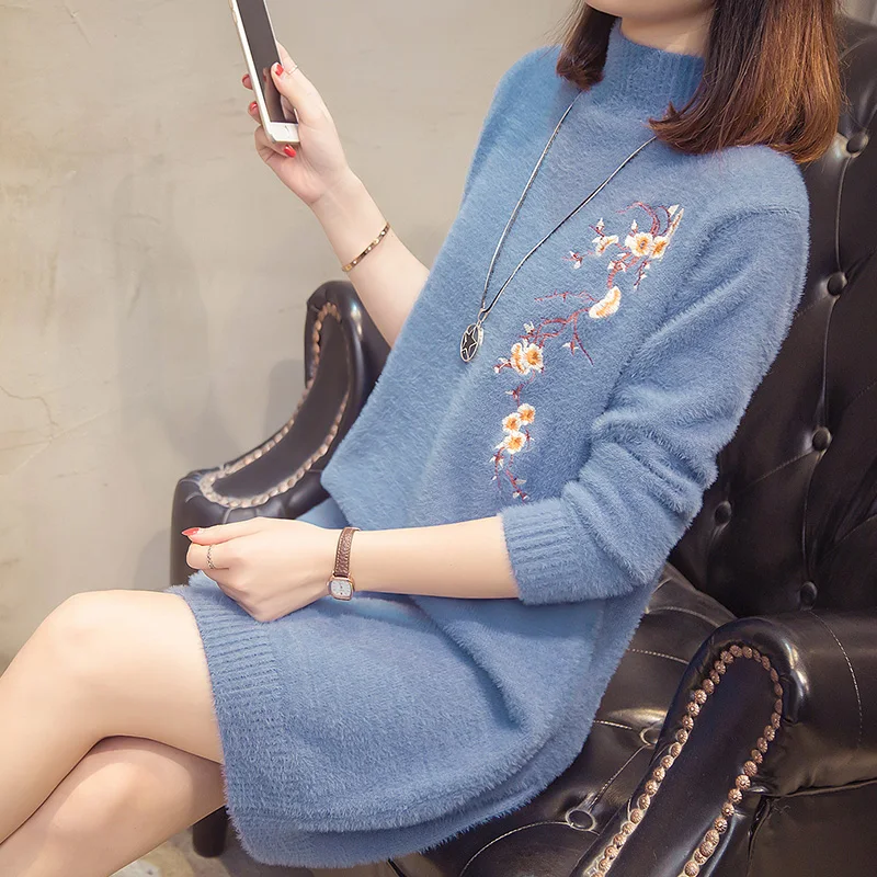 Women Turtleneck Sweater Dress Embroidery Floral Female Winter Soft Warm Baisc Stright Dress Lady Faux Fur Casual Short Dresses
Women Turtleneck Sweater Dress Embroidery Floral Female Winter Soft Warm Baisc Stright Dress Lady Faux Fur Casual Short Dresses