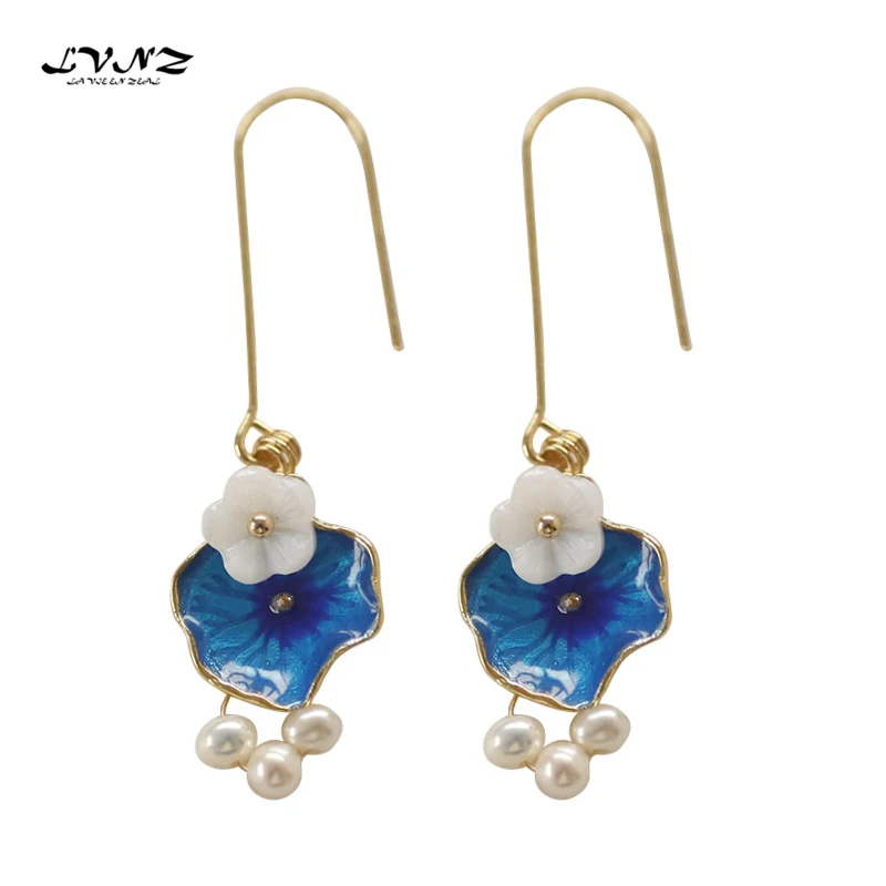 LVNZ 2019 New Hot Fashion Flower Freshwater Pearls Shell Flower Enamel Drop Earrings For Women Feautiful Girl Jewelry 7081b
LVNZ 2019 New Hot Fashion Flower Freshwater Pearls Shell Flower Enamel Drop Earrings For Women Feautiful Girl Jewelry 7081b
