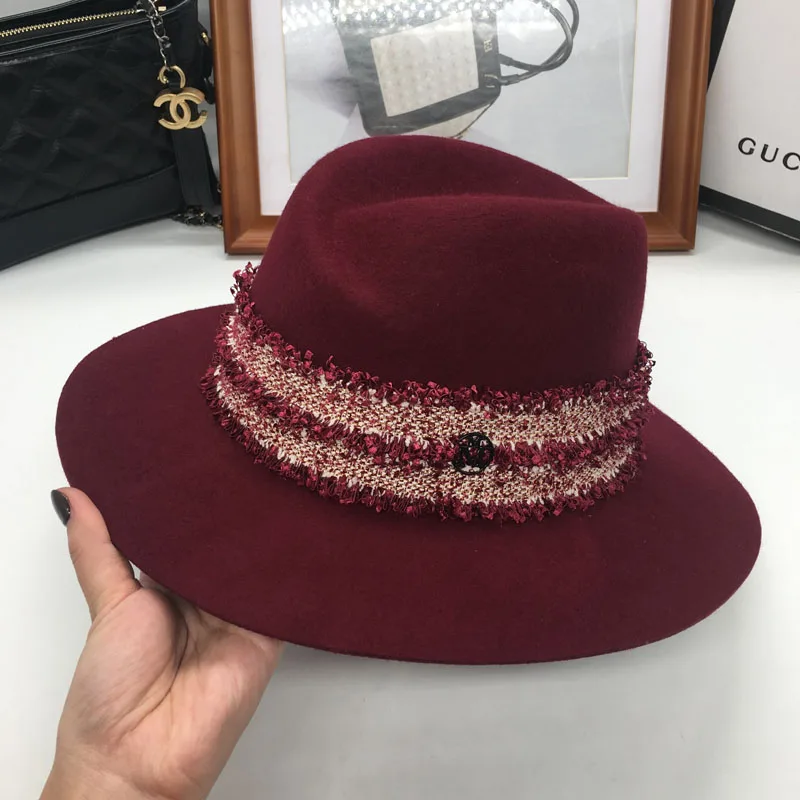 The New England Fleece Hat Cap tassel shaped M winding personality retro fashion fashionista ladies hat hat
The New England Fleece Hat Cap tassel shaped M winding personality retro fashion fashionista ladies hat hat