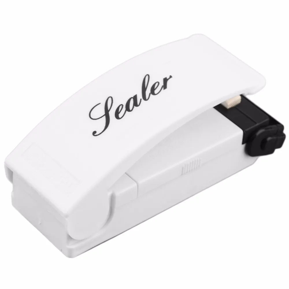 Mini Pocket Size Eletric Vacuum Food Sealers Household Snacks Food Sealing Machine Handheld Kitchen Packing Sealing Machines
Mini Pocket Size Eletric Vacuum Food Sealers Household Snacks Food Sealing Machine Handheld Kitchen Packing Sealing Machines