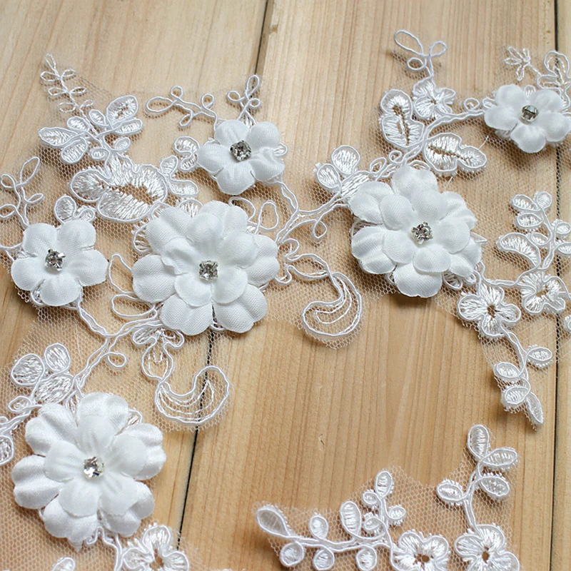 1Piece Exquisite 3D Beaded Pearl Mesh Lace Applique With Rhinestone Lace Sewing Trims For Wedding Dress Free Shopping
1Piece Exquisite 3D Beaded Pearl Mesh Lace Applique With Rhinestone Lace Sewing Trims For Wedding Dress Free Shopping