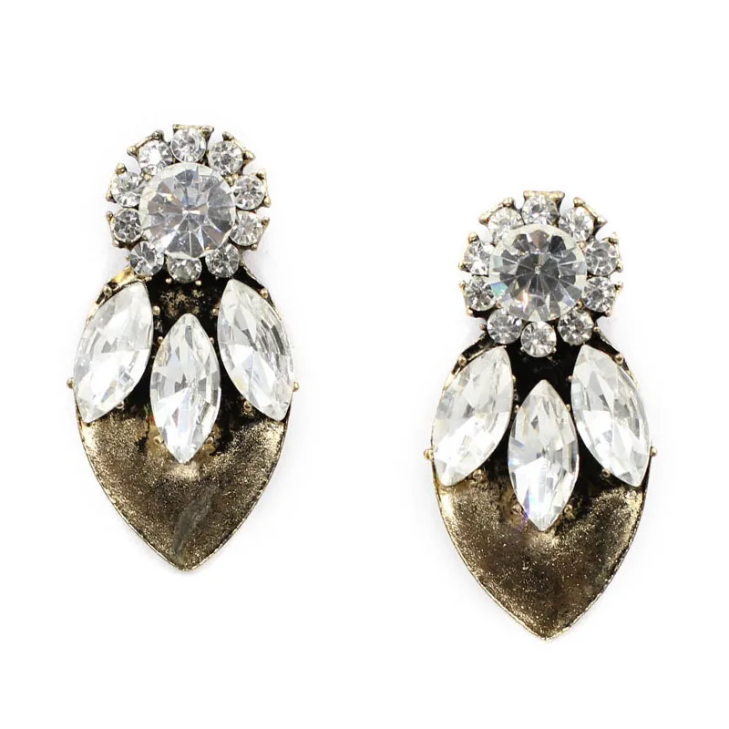 2019 new arrival simple style crystal metal stud earring statement ear stud women fashion jewelry
2019 new arrival simple style crystal metal stud earring statement ear stud women fashion jewelry