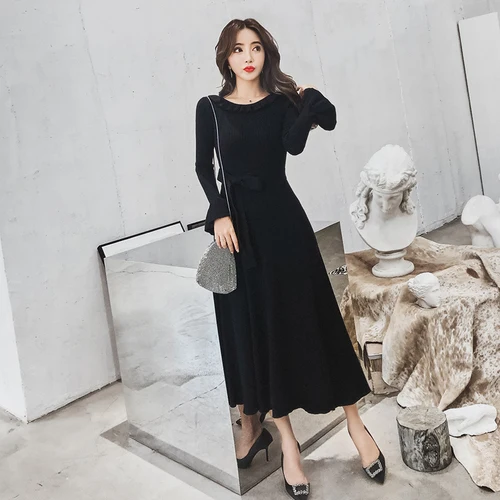 2018 Autumn Winter Women Knitted Cotton Sweater Dress Long Solid Color Pleated Female Jumper Thick Knitted Dress high quality
2018 Autumn Winter Women Knitted Cotton Sweater Dress Long Solid Color Pleated Female Jumper Thick Knitted Dress high quality