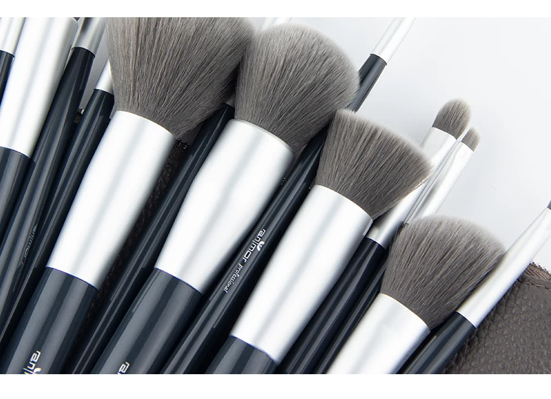 makeup brushes (14)
