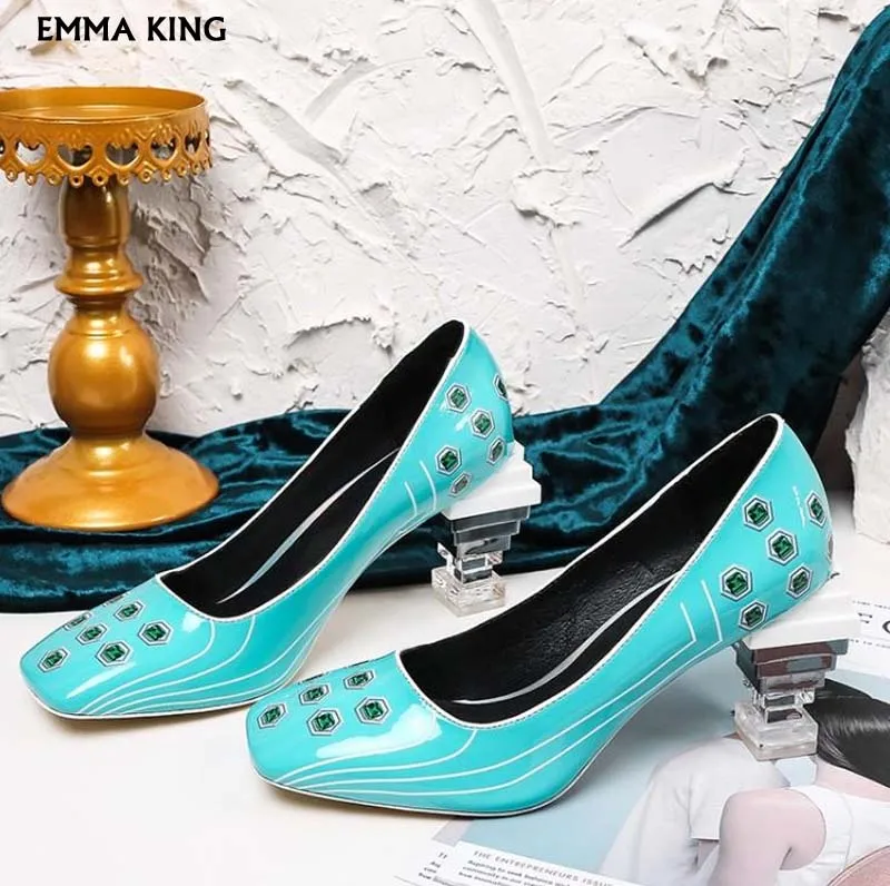 2019 Spring/Summer Patent Leather Women Pumps Slip-on Strange Crystal Heels Women Shoes High Heel Luxury Wedding Shoes Woman
2019 Spring/Summer Patent Leather Women Pumps Slip-on Strange Crystal Heels Women Shoes High Heel Luxury Wedding Shoes Woman