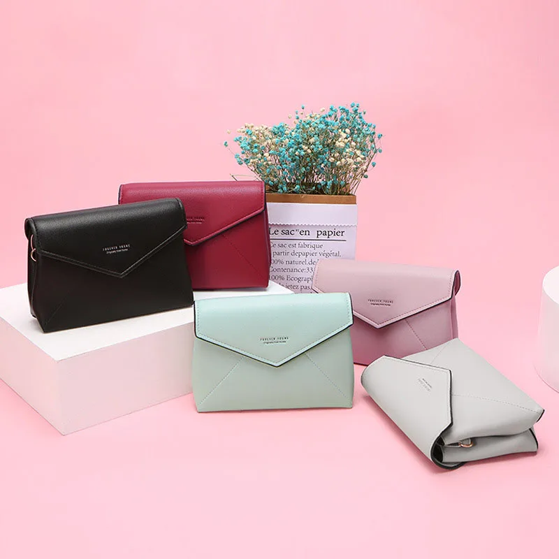 New Korean version of the envelope package Korean version of the mini square bag shoulder Messenger bag multi-function female
New Korean version of the envelope package Korean version of the mini square bag shoulder Messenger bag multi-function female