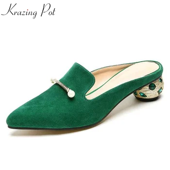 Krazing pot 2019 cow leather gemstone med heel pointed toe mules women pearl decoration sweety elegant party leisure sandals L09
Krazing pot 2019 cow leather gemstone med heel pointed toe mules women pearl decoration sweety elegant party leisure sandals L09