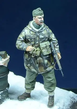 Полимерные игрушки 35008-венгерский полицейский Szent Laszlo DIvision Hungary 1945 Бесплатная