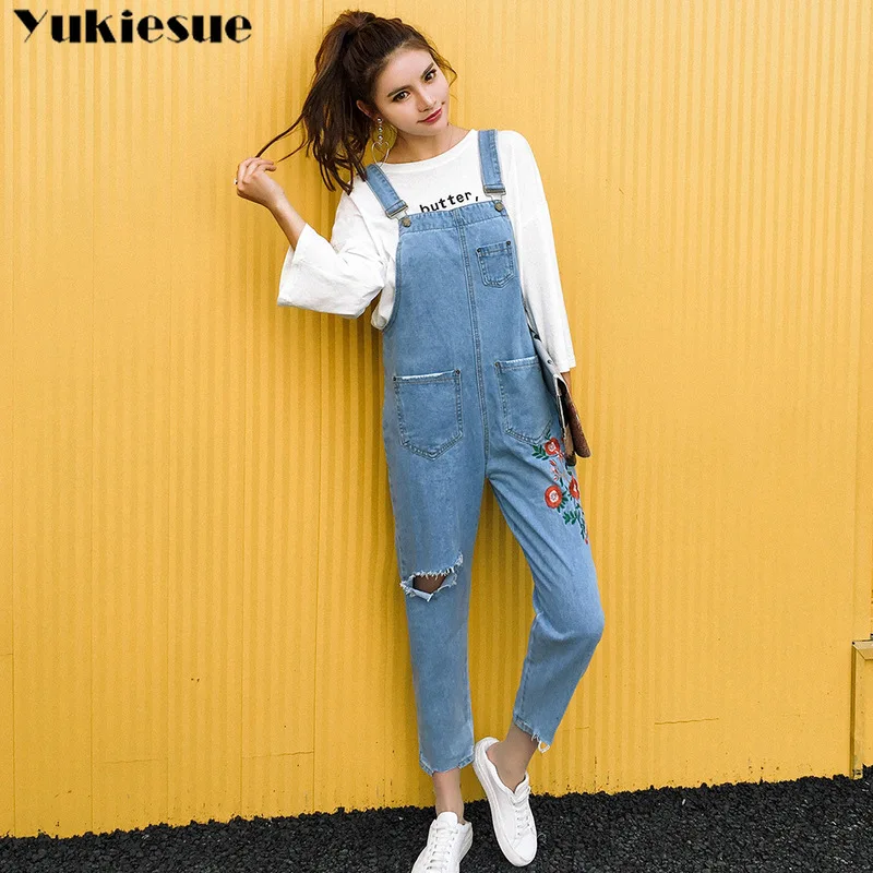 2018 new big size denim overalls jumpsuit women Casual Overalls embroidery Retro Strapless Playsuits Oversized jeans cowboy
2018 new big size denim overalls jumpsuit women Casual Overalls embroidery Retro Strapless Playsuits Oversized jeans cowboy