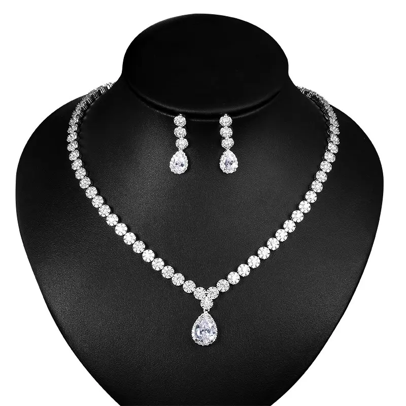 baiduqiandu Brand Blue / Clear Teardrop and Flower Cubic Zirconia CZ Crystal Luxury Necklace and Earring Bridal Jewelry Set
baiduqiandu Brand Blue / Clear Teardrop and Flower Cubic Zirconia CZ Crystal Luxury Necklace and Earring Bridal Jewelry Set