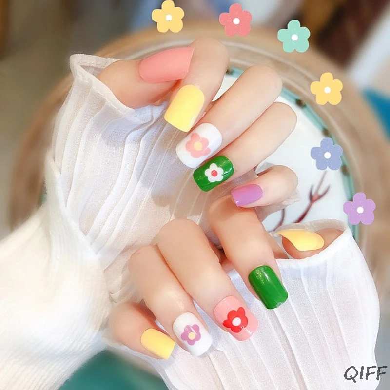 24pcs/set Acrylic Fake Fingernails Ins Rendering False Nails Simple Rainbow Flower Women Full Nail Tips Patch Short Nail Sticker
24pcs/set Acrylic Fake Fingernails Ins Rendering False Nails Simple Rainbow Flower Women Full Nail Tips Patch Short Nail Sticker