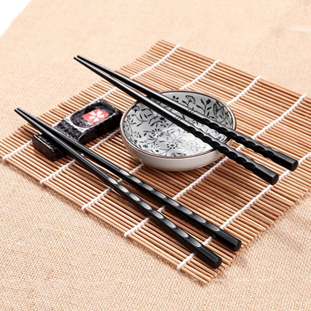 1 Pair Japanese Chopsticks Tableware Alloy Non-Slip Sushi Food Sticks Set Gift Palillos China Chopstick Eating Tools Reusable
1 Pair Japanese Chopsticks Tableware Alloy Non-Slip Sushi Food Sticks Set Gift Palillos China Chopstick Eating Tools Reusable