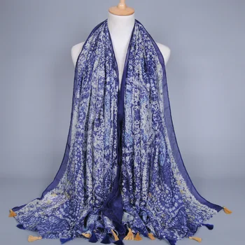 Wholesale Ladies printe fashion bohemian viscose shawls floral tassels muslim hijab voile wrap winter scarves/scarf 10pcs/lot
Wholesale Ladies printe fashion bohemian viscose shawls floral tassels muslim hijab voile wrap winter scarves/scarf 10pcs/lot